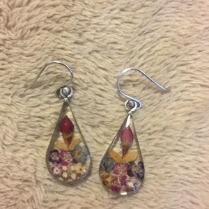 Pressed flower earrings
